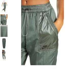 Nike Sportswear Woven Joggers (Rare)